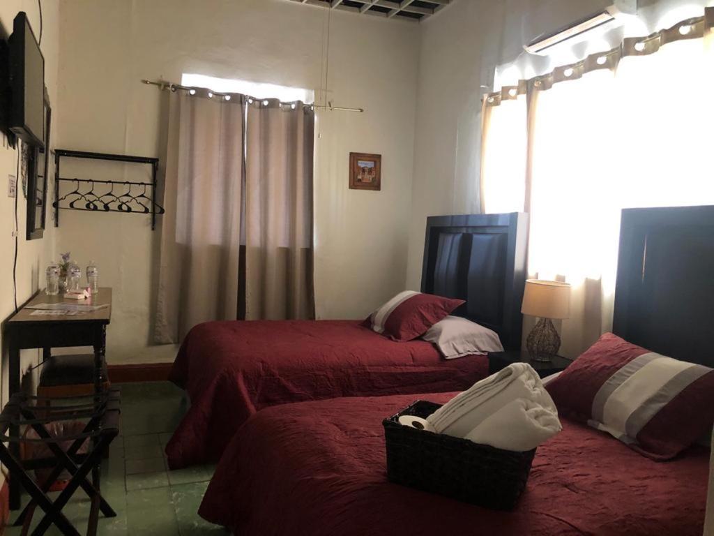 Hostal La Espanola Parras Parras de la Fuente Exteriér fotografie